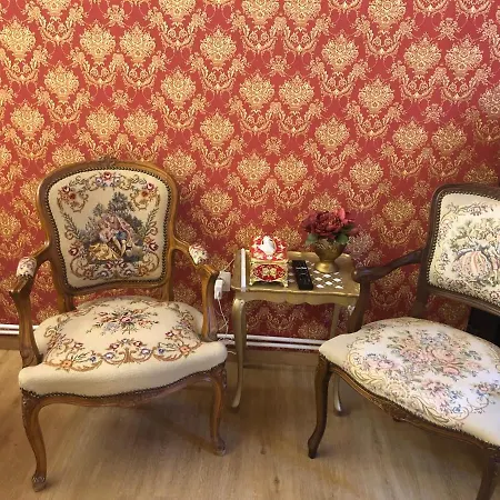 Nest Versailles - Unique Louis Xiv Decoration - Calm Location Right In Center